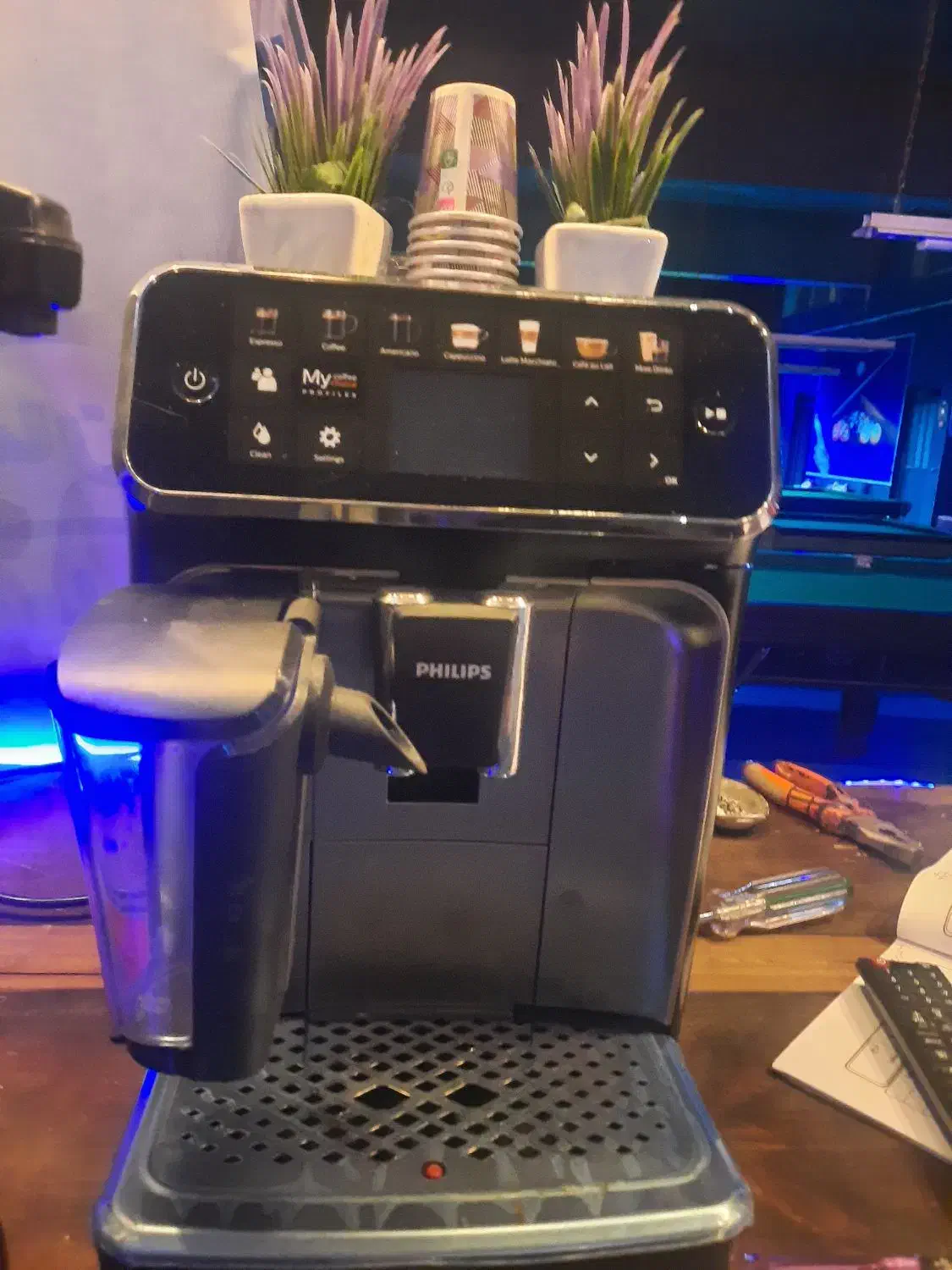 دستگاه اسپرسوسازقهوه سازمارک فیلیپس|سماور، چای‌ساز، قهوه‌ساز|اسلام‌شهر, شهرک واوان|دیوار