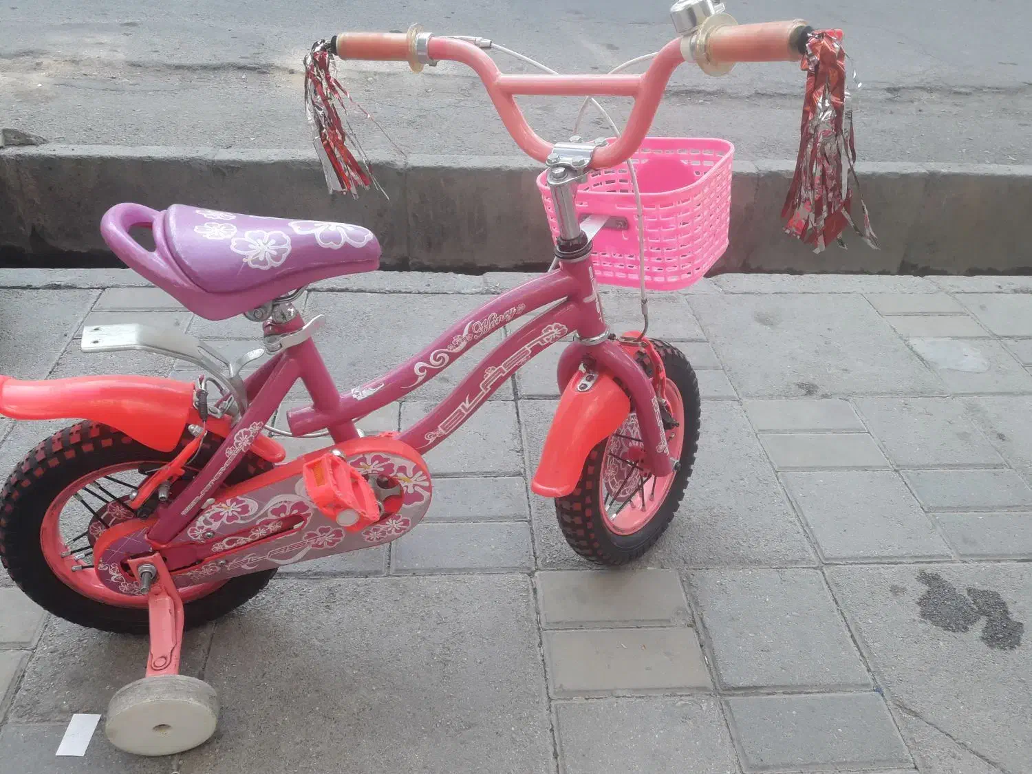 دوچرخه ۱۲|دوچرخه، اسکیت، اسکوتر|اسفراین, |دیوار