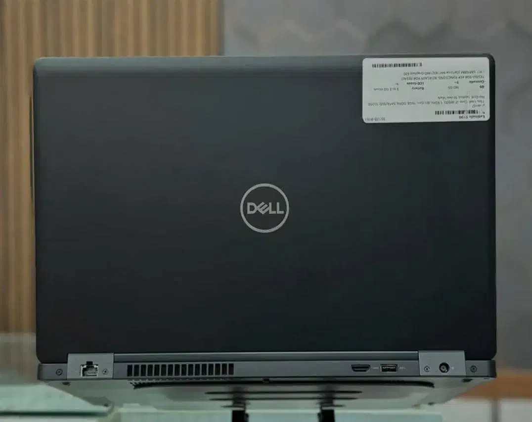 لپتاپ مهندسی Dell core i7 گرافیکدار رم ۱۶|رایانه همراه|شیراز, فرگاز|دیوار