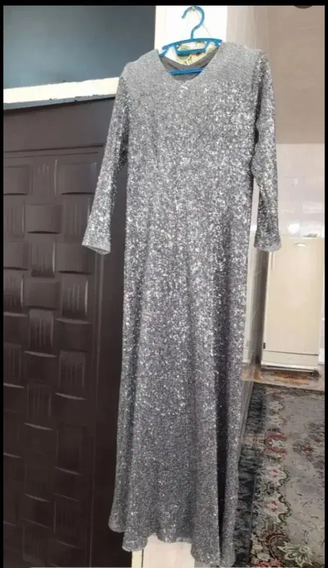 پیراهن مجلسی پولکی|لباس|بومهن, |دیوار