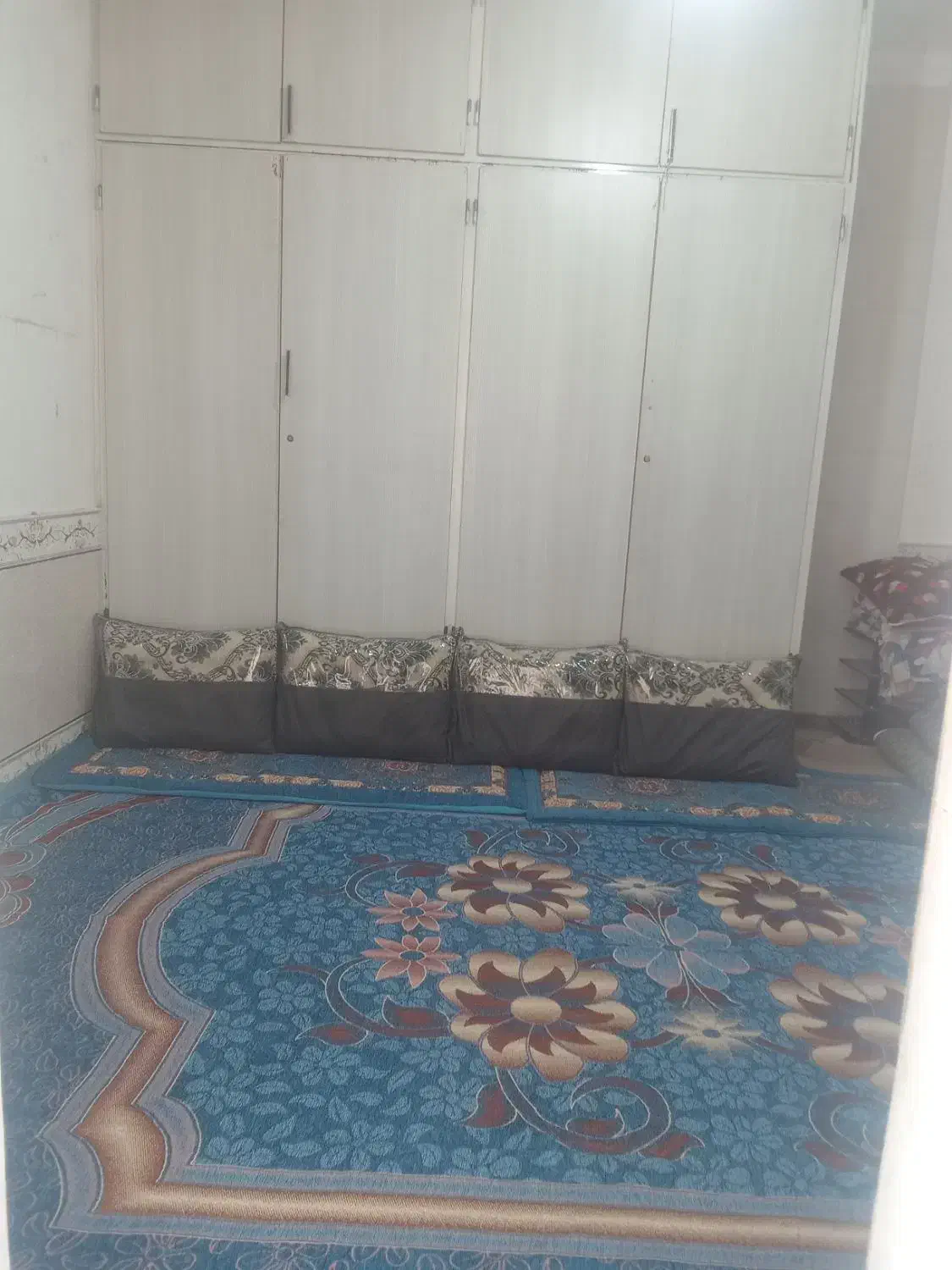 اجاره روزانه سوئیت تمیز ۵۰۰ و امکانات|اجارهٔ کوتاه‌مدت آپارتمان و سوئیت|فیروزآباد (فارس), |دیوار