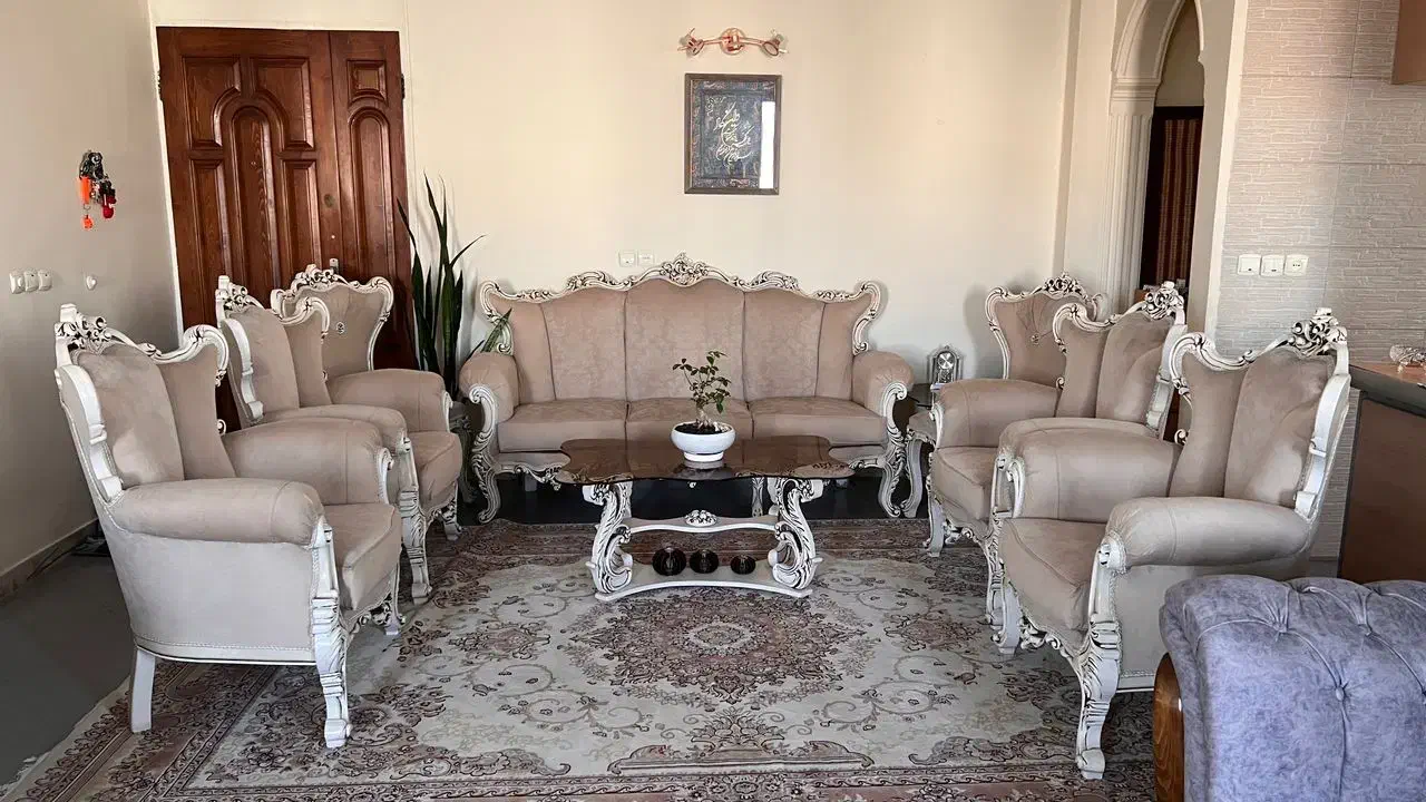 فروش مبلمان ۹نفره کلاسیک|مبلمان خانگی و میز عسلی|تهران, سهروردی|دیوار