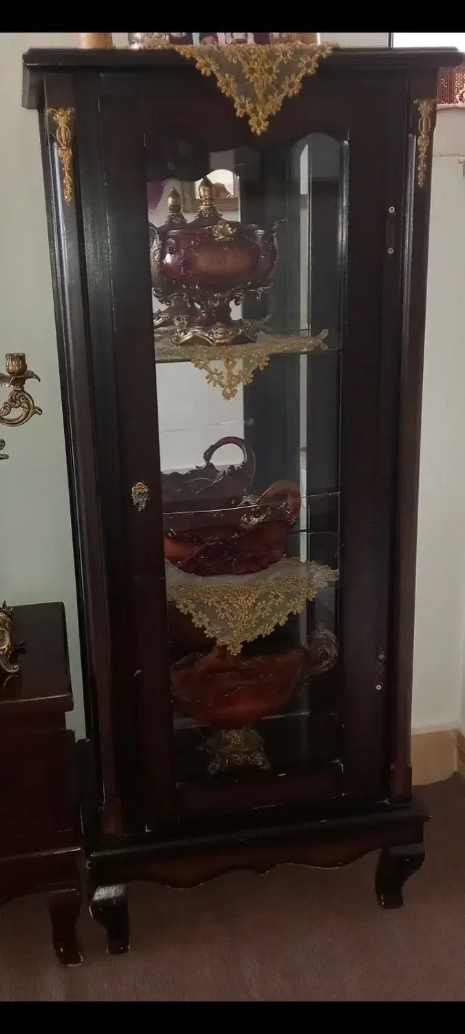 میز نهار خوری ۶ نفره.میز تلفن.مینی بوفه.|میز و صندلی غذاخوری|کنگاور, |دیوار