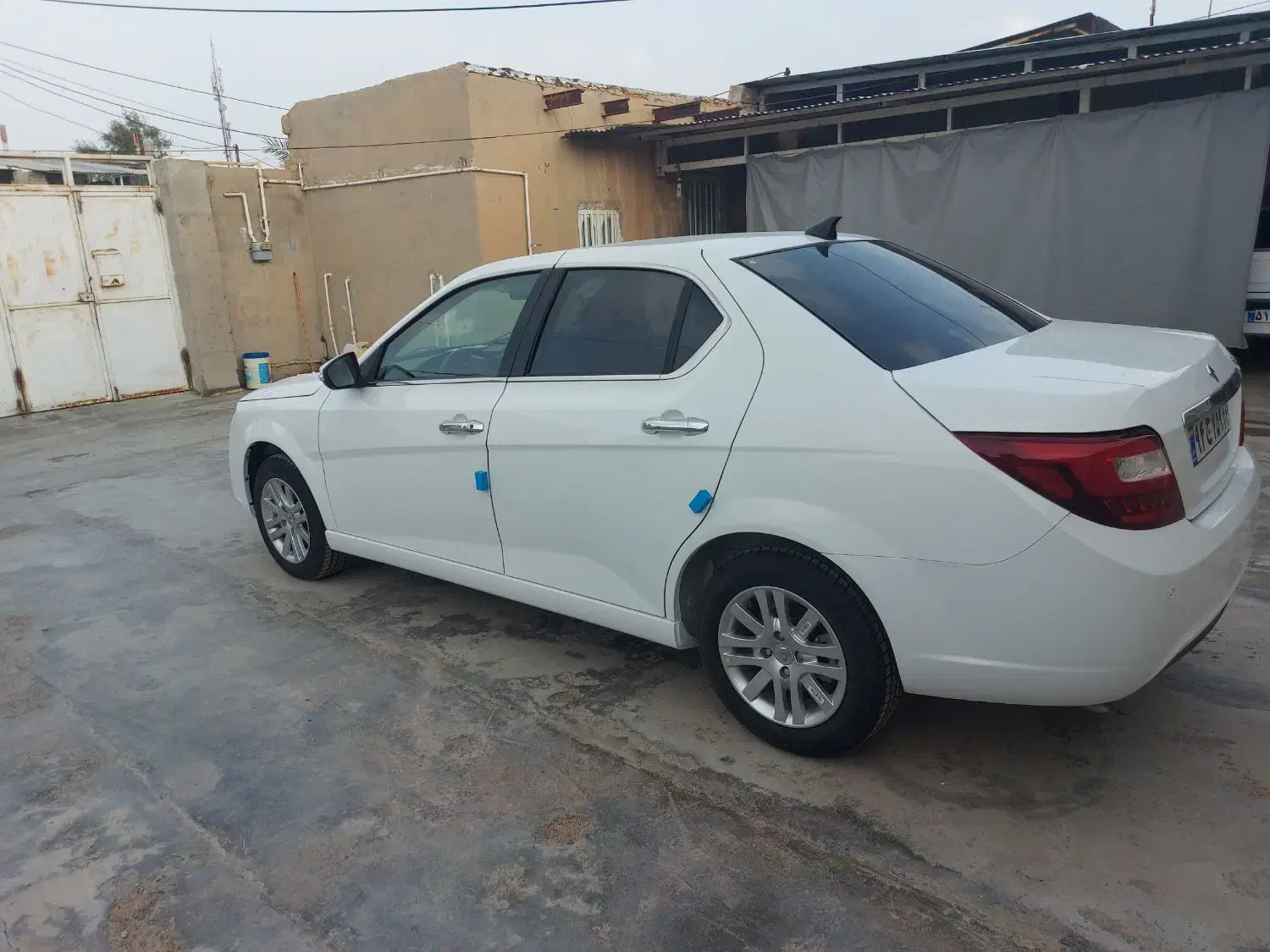 دنا پلاس شیش دنده|خودرو سواری و وانت|امیدیه, |دیوار