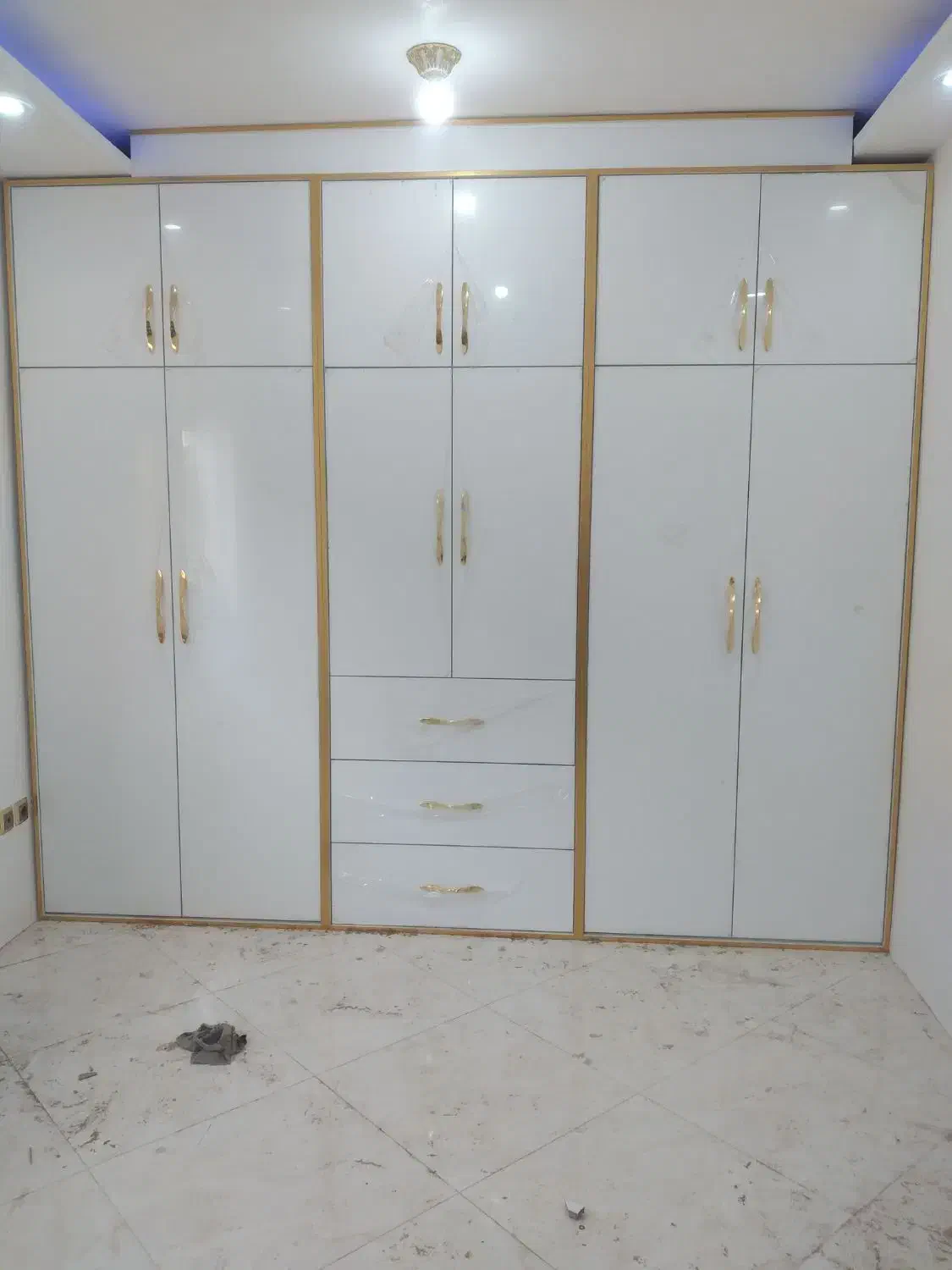 تعمیرات وساخت کابینت کمددیواری|خدمات پیشه و مهارت|گرگان, |دیوار