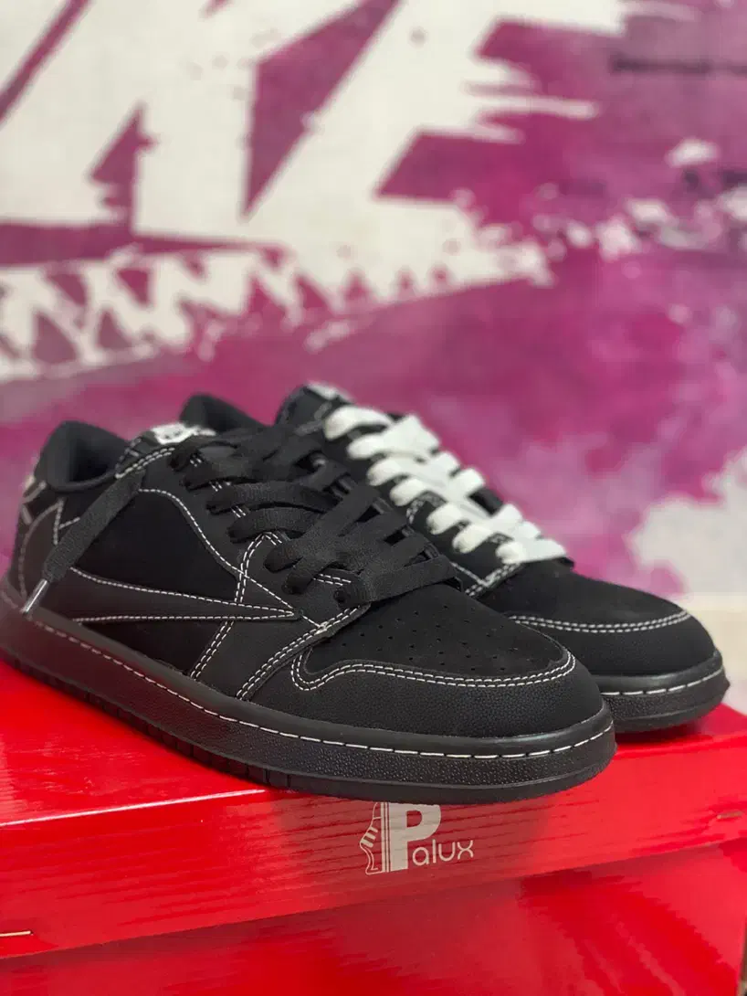 نایک ترویس مشکی|کیف، کفش، کمربند|هشتگرد, هشتگرد قدیم|دیوار