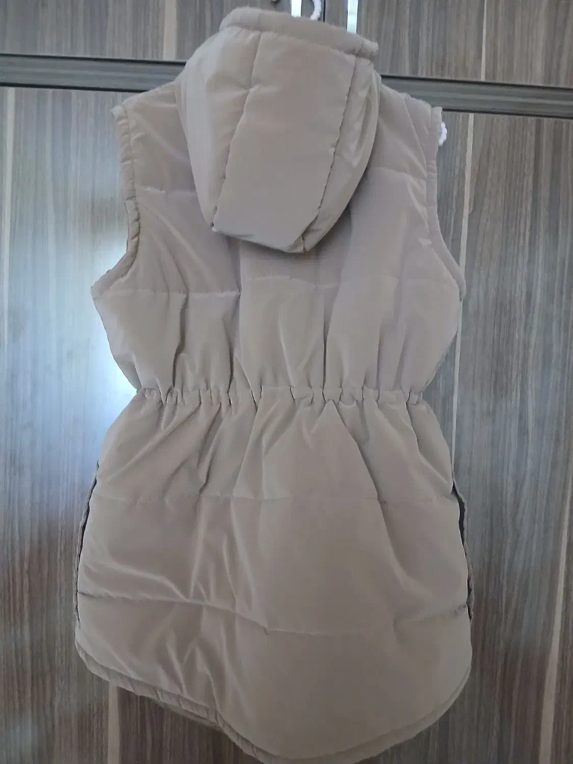 پافر سیلیکونی|لباس|مبارکه, |دیوار