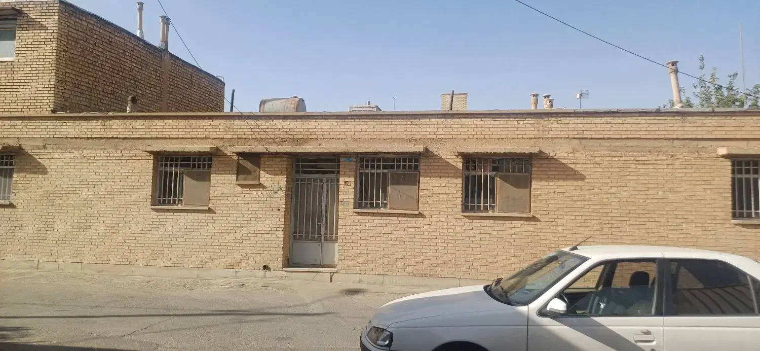 خونه ویلایی 240 متری خورزوق|فروش خانه و ویلا|برخوار, |دیوار
