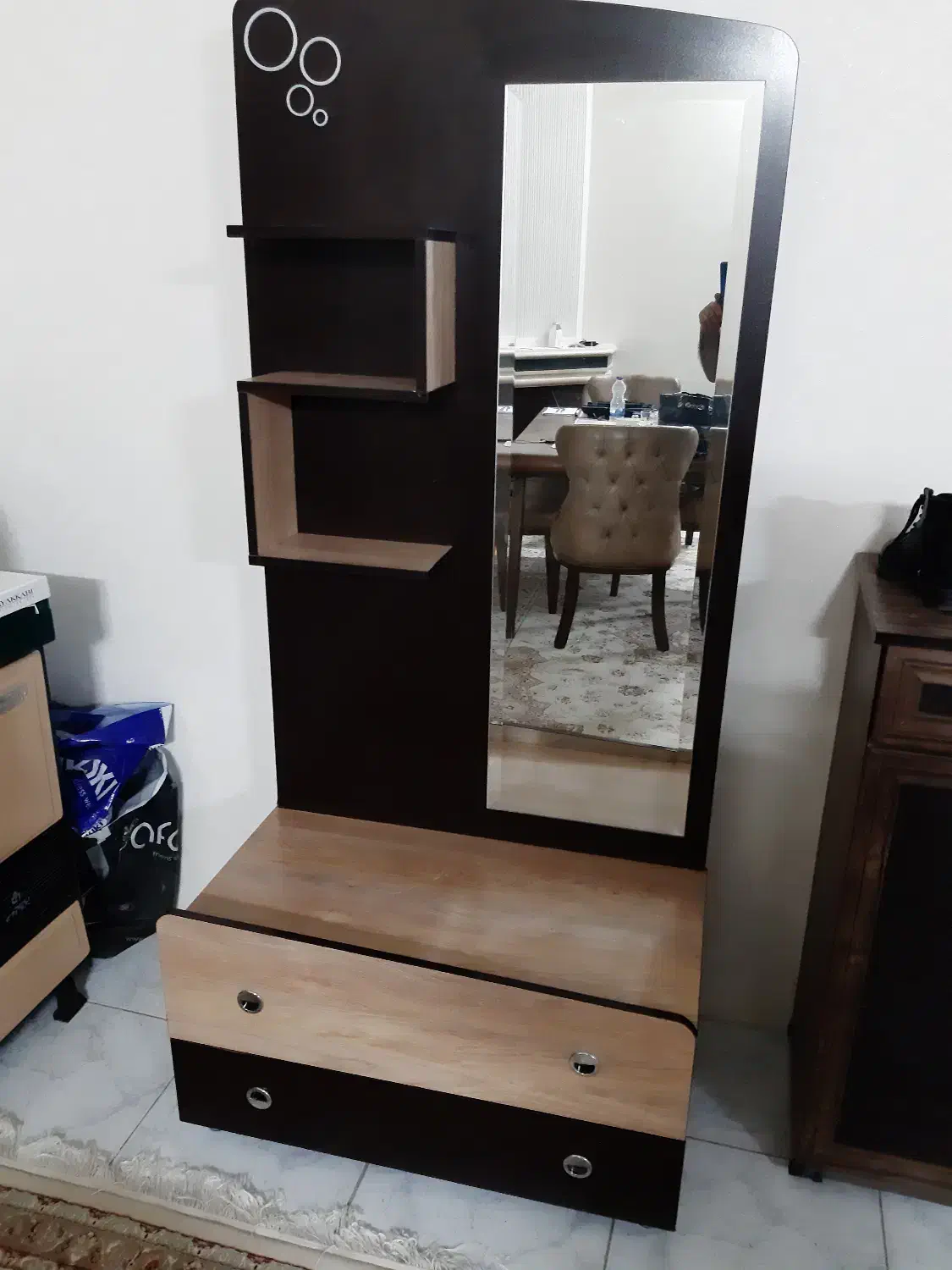 کمدوآینه نوجوان|جاکفشی، کمد، دراور|مشهد, نیروی هوایی|دیوار