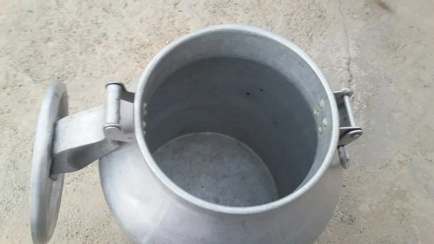 سطل در دار روحی در حدنو|ظروف نگهدارنده، پلاستیکی، یکبارمصرف|اسلامآباد غرب, |دیوار