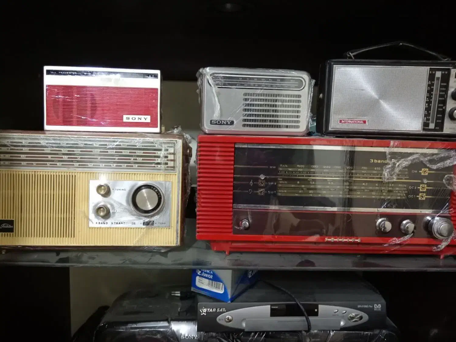 لوازم آنتیک به صورت یکجا|کلکسیون اشیاء عتیقه|نجفآباد, یزدانشهر|دیوار