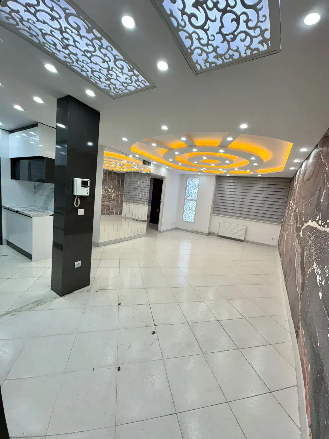 آپارتمان ۱۰۱متری/فول لاکچری/کلیدنخورده/لوکیشن عالی|فروش آپارتمان|پرند, فاز ۲|دیوار