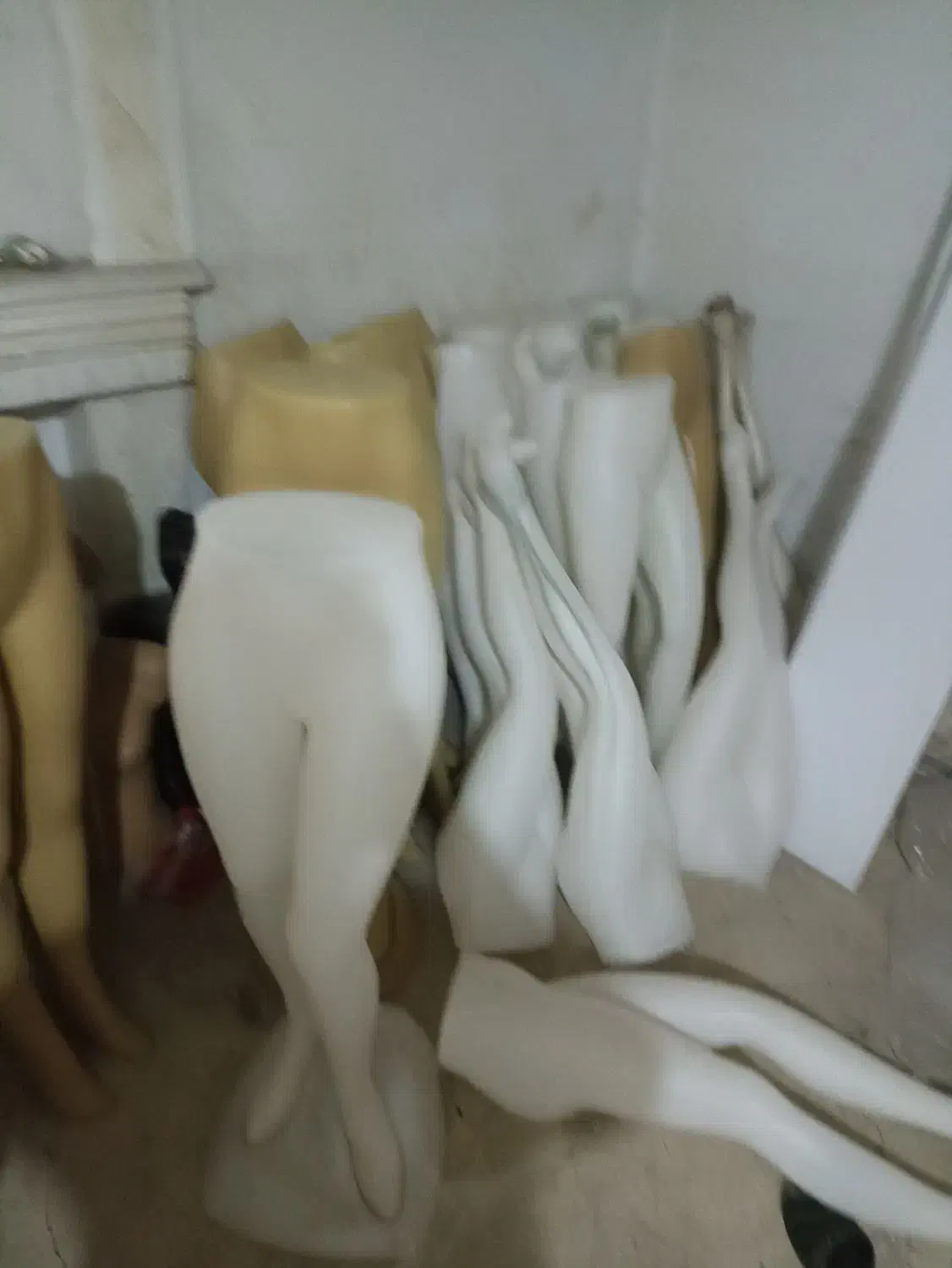 مانکن پا و وسایل لباس فروشی|فروشگاه و مغازه|قم, شاه ابراهیم|دیوار