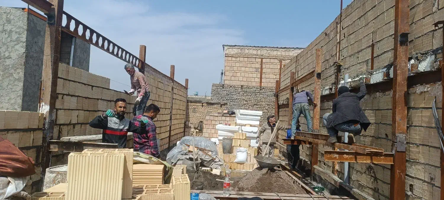 جوشکاری اسکلت و دیوارچینی یه طبقه دریک روز|خدمات پیشه و مهارت|مشهد, شهرک امام هادی (شهرک غرب)|دیوار