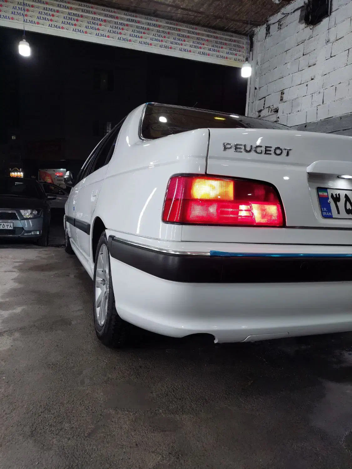 دیتیلینگ صافکاری نقاشی بازسازی شیشه دودی|خدمات موتور و ماشین|قدس, شهرقدس|دیوار