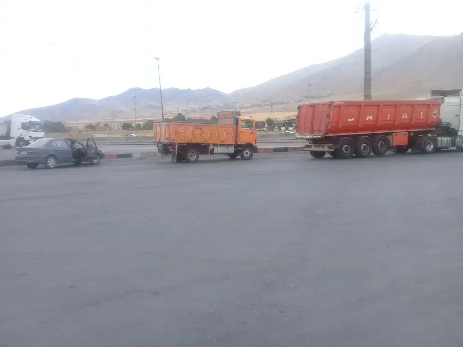 حمل بار با خاور|خودرو سنگین|کبودرآهنگ, |دیوار