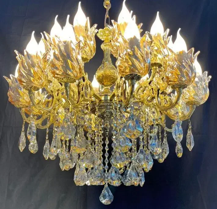 لوستر۸شاخه۱۶ شعله بزرگ بادو سرایی نمایشگاهکارمندان|لوستر و چراغ آویز|کرمانشاه, |دیوار