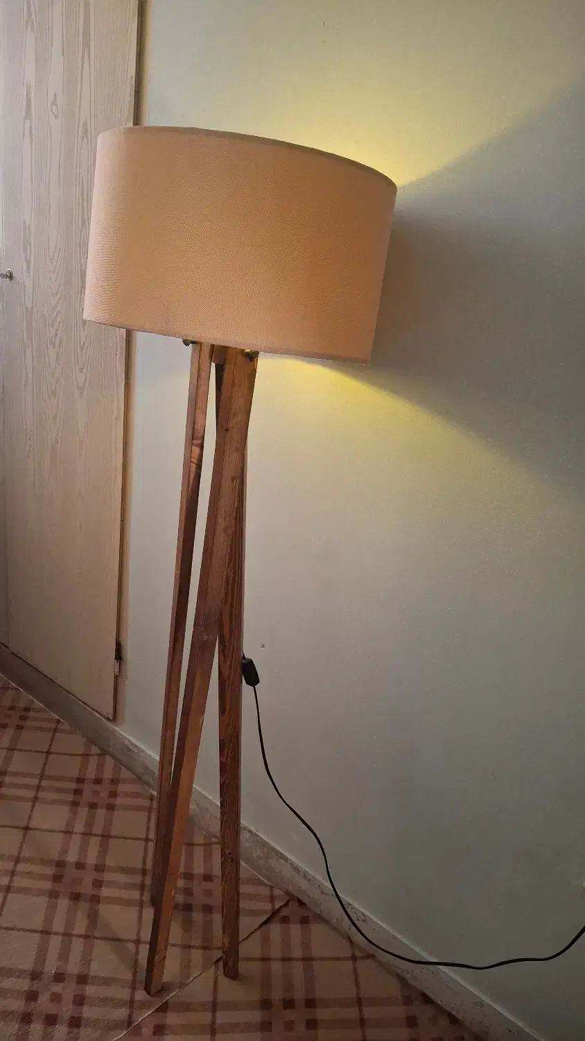 آباژور ایستاده|چراغ خواب و آباژور|اراک, |دیوار