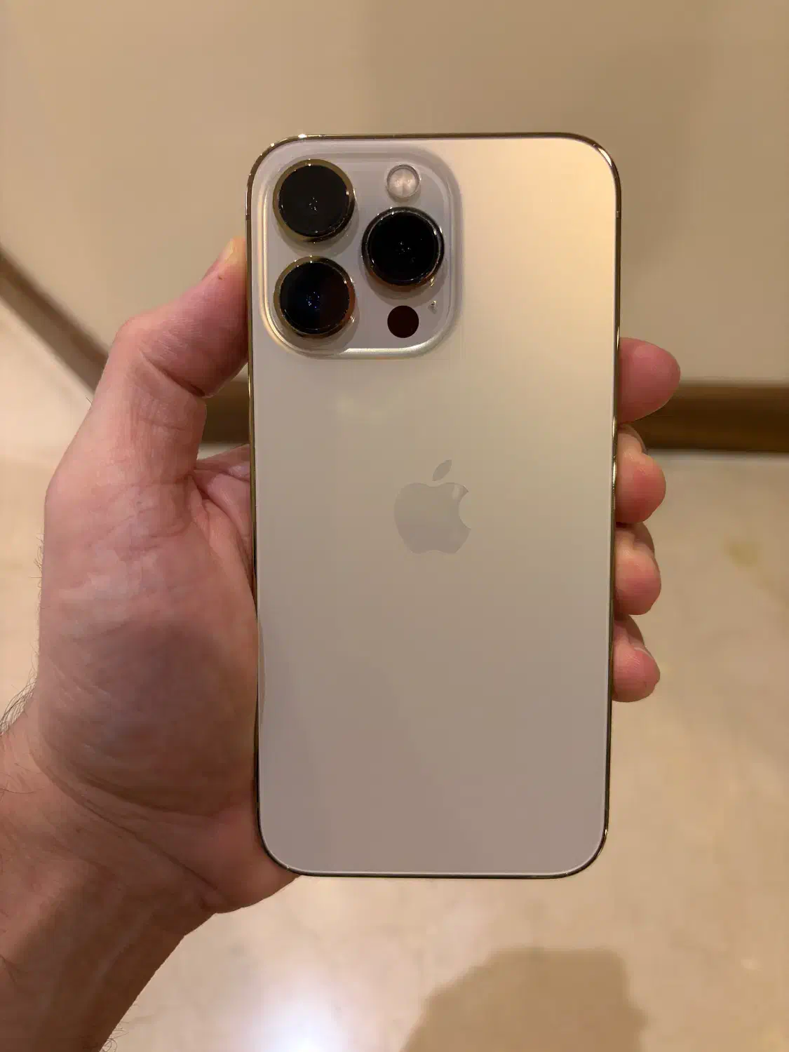 آیفون iphone 13 pro gold|موبایل|تهران, حکمت|دیوار