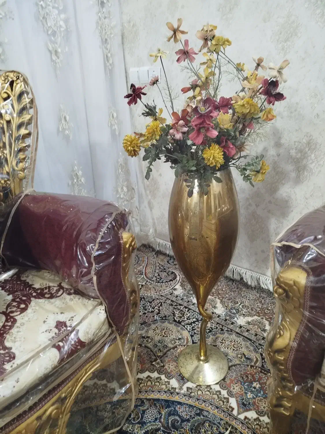 گل و گلدان شیک|گل مصنوعی|قم, انصار‌الحسین|دیوار