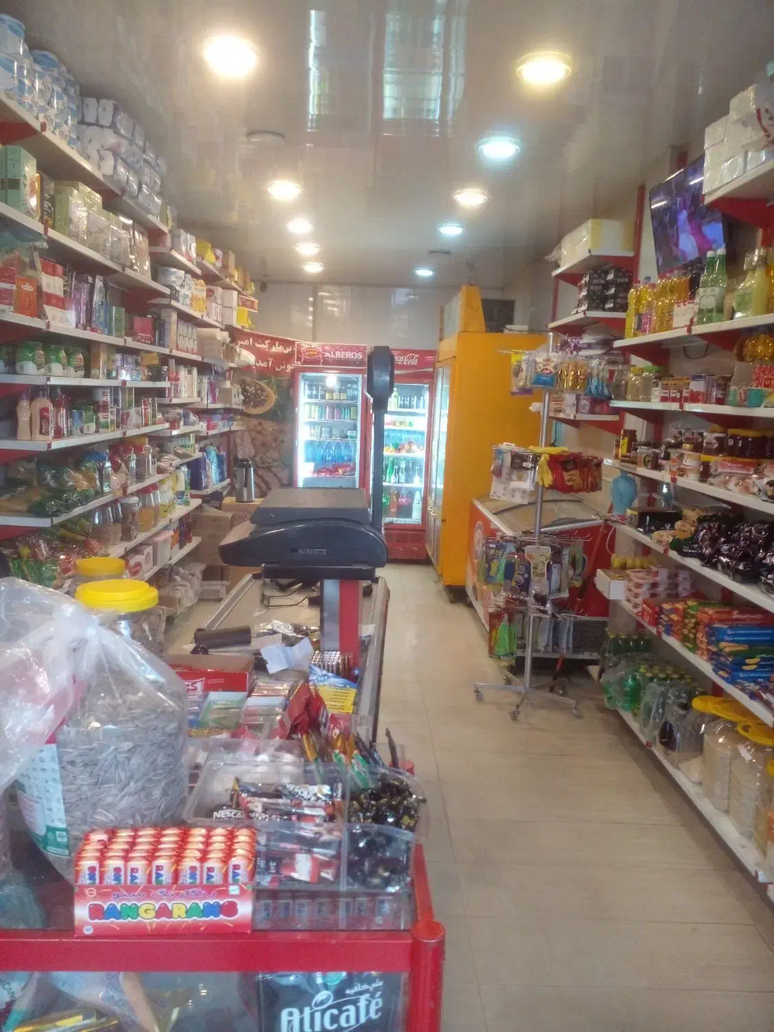 اجاره سوپر مارکت فول امکانات فعال شیرود|اجارهٔ مغازه و غرفه|دالخانی, |دیوار