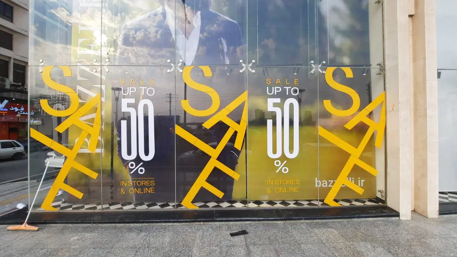 انجام کلیه خدمات نصب برچسب و دودی و مش بنر فوری|خدمات پیشه و مهارت|اهواز, گلستان|دیوار