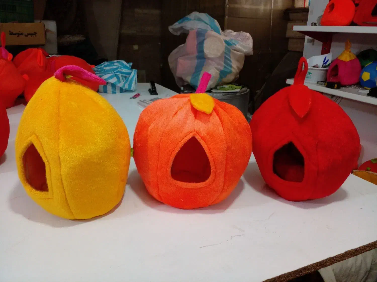 خیاط ماهر و نیمه ماهر،کار در منزل|استخدام صنعتی، فنی، مهندسی|تهران, والفجر (افسریه)|دیوار