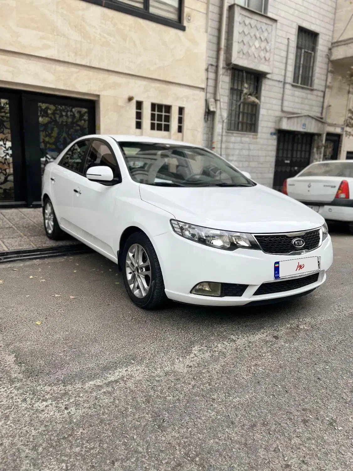 سراتو کم کار تک برگ سند|خودرو سواری و وانت|تهران, امامت|دیوار