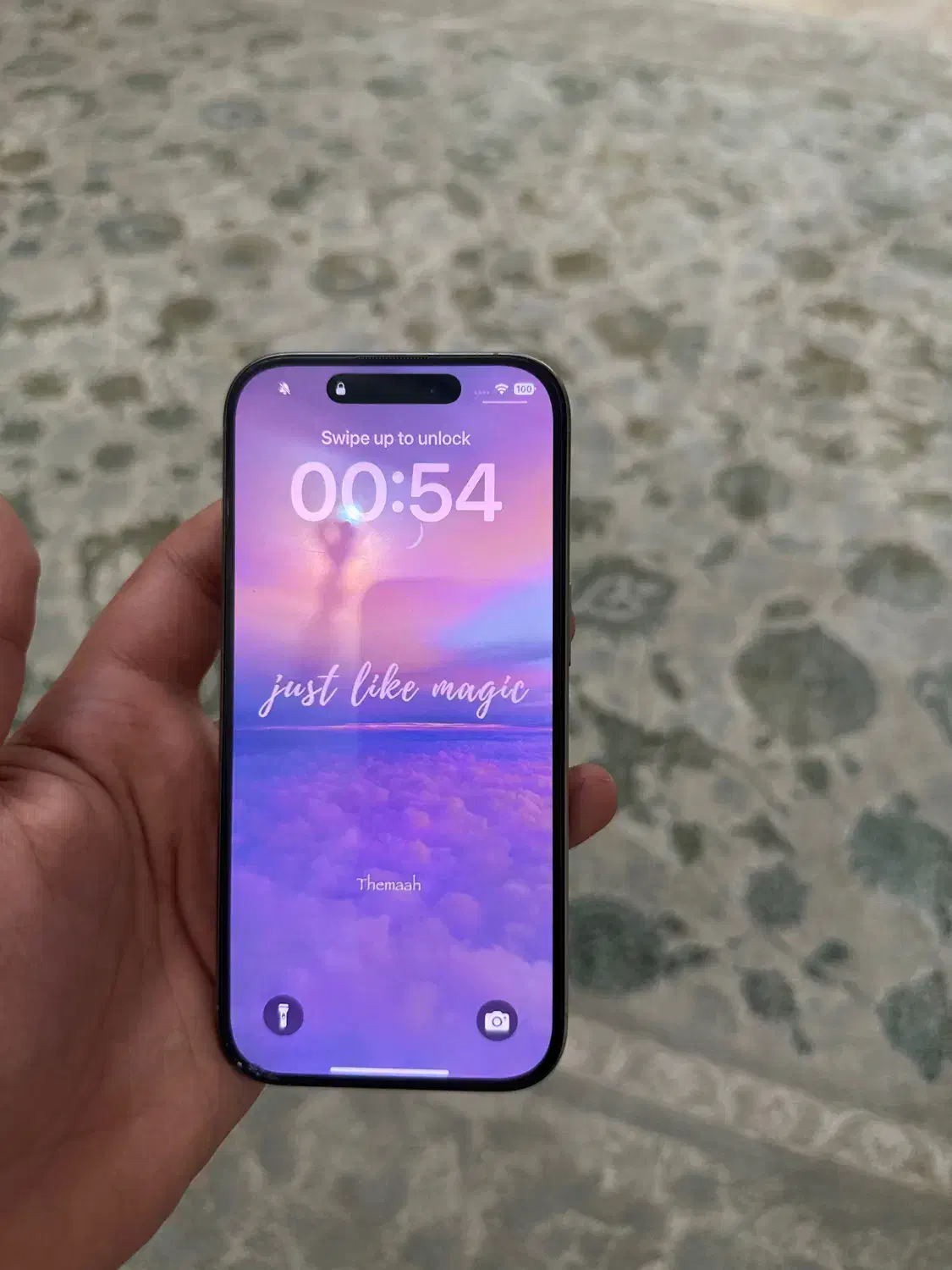 16 poro تمیز بی خط خش|موبایل|تهران, هاشمی|دیوار