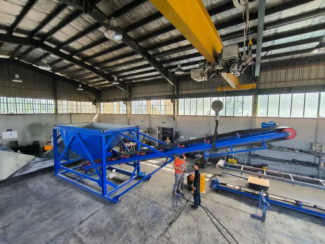 استخدام کارگر ساده جوشکار و فنی کار|استخدام صنعتی، فنی، مهندسی|شهریار, بکه|دیوار