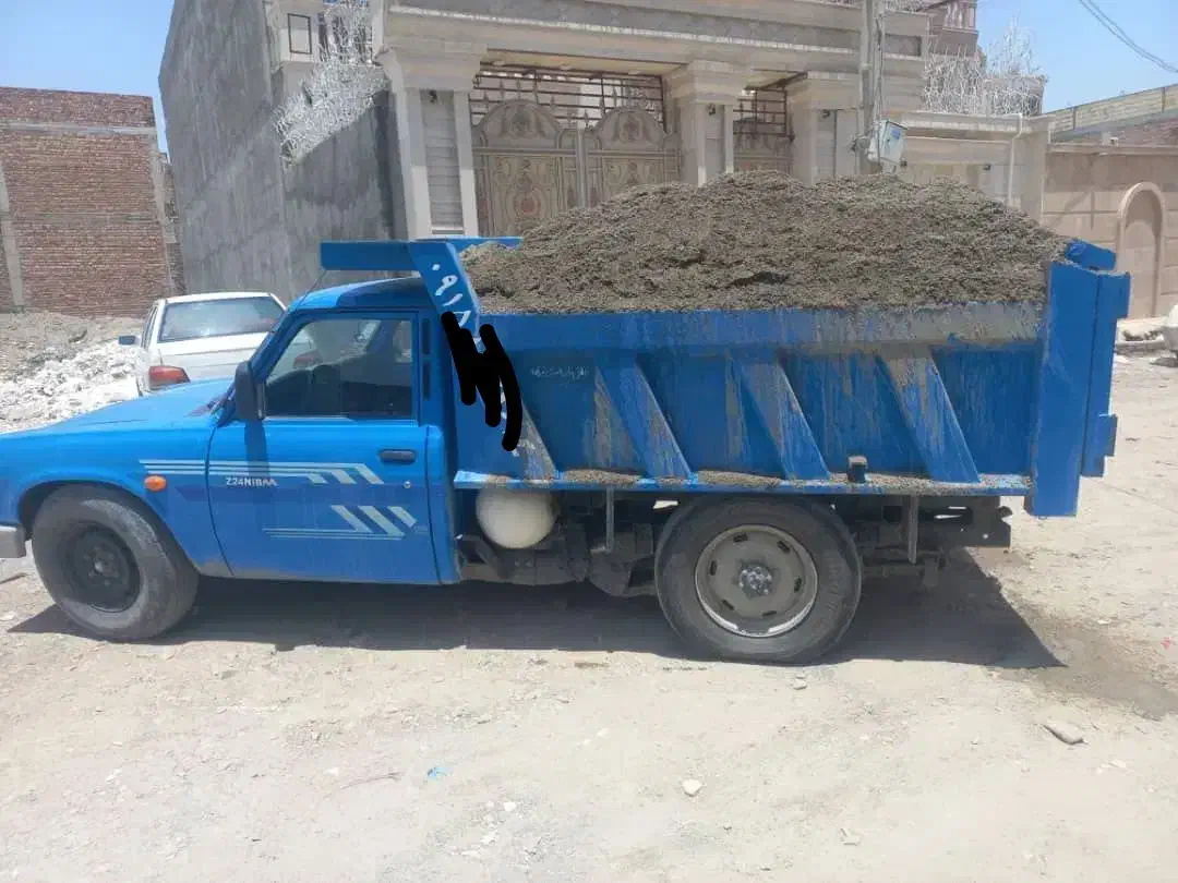 حمل شن و ماسه تناژ بالا نیسان کمپرسی|خدمات حمل و نقل|ایرانشهر, |دیوار