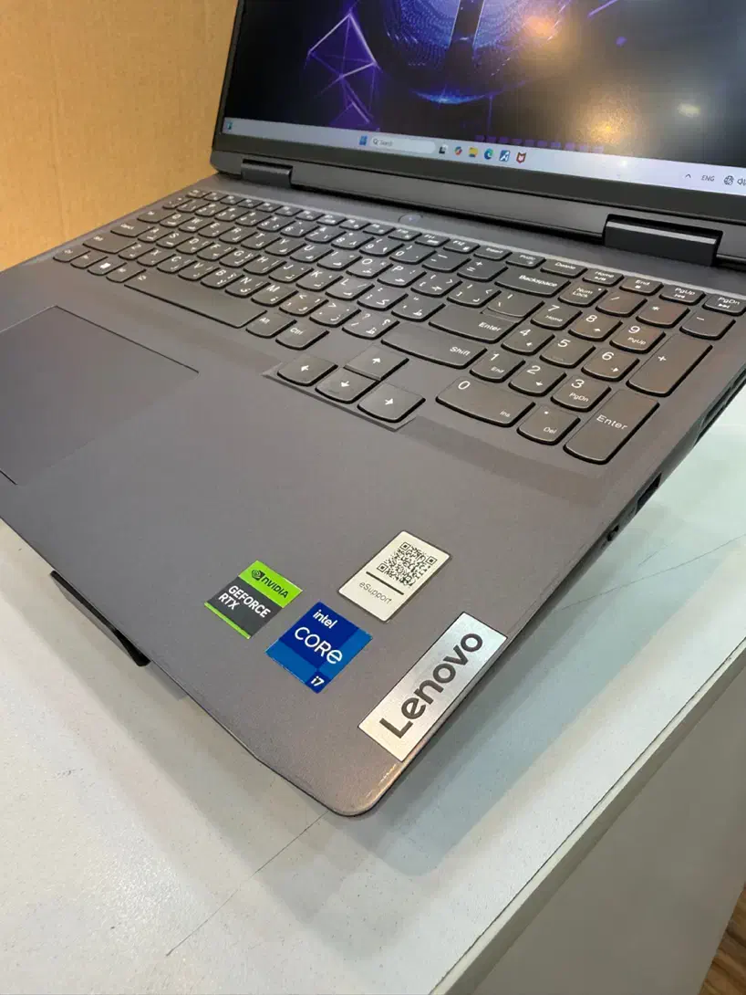 لپ‌تاپ گیمینگ حرفه‌ای Lenovo LOQ 16IRH8|رایانه همراه|شیراز, ملاصدرا|دیوار