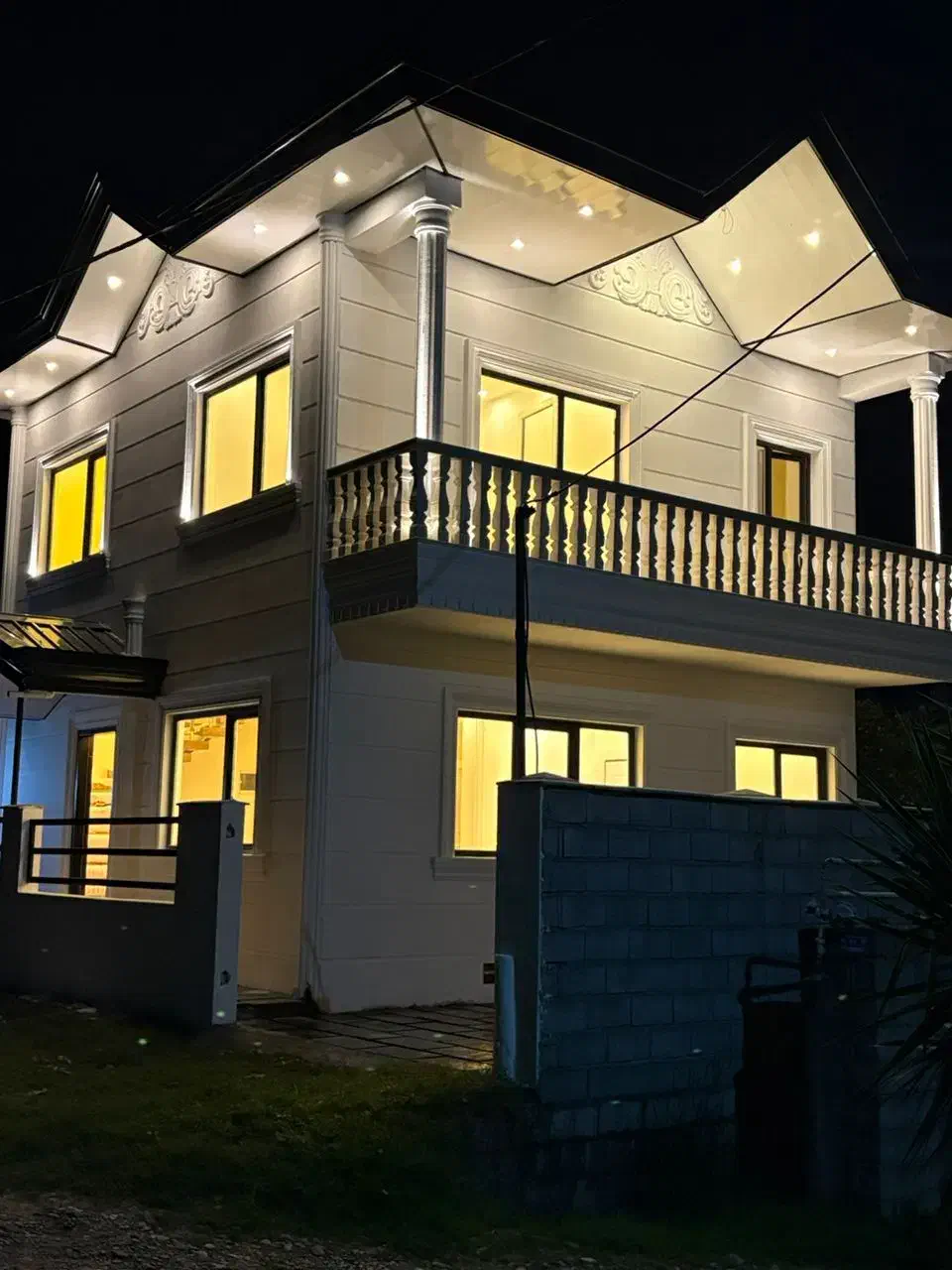 فروش ویلا دوبلکس سه خواب ۵۵۰۰ مدارک کامل|فروش خانه و ویلا|نشتارود, |دیوار