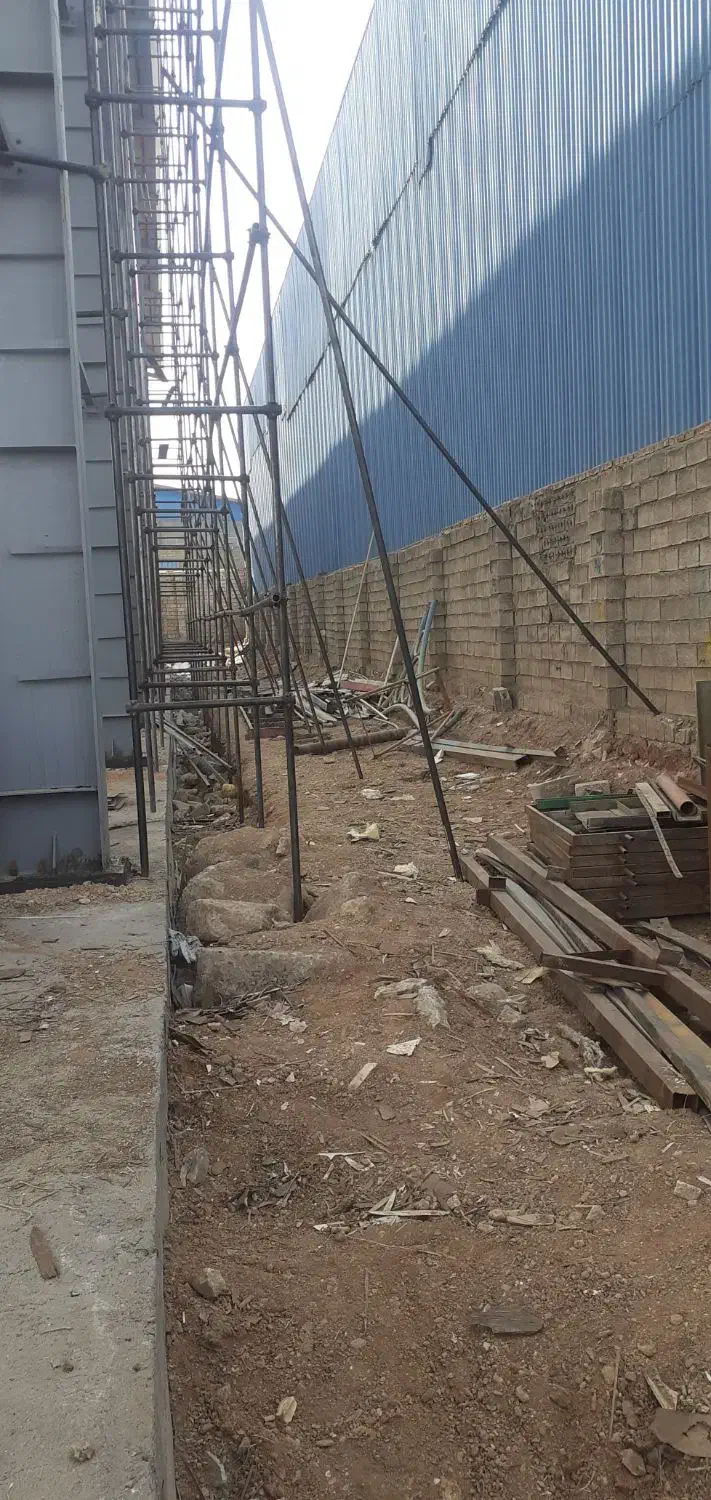 خدمات. داربست فلزی|خدمات پیشه و مهارت|خمینی‌شهر, |دیوار