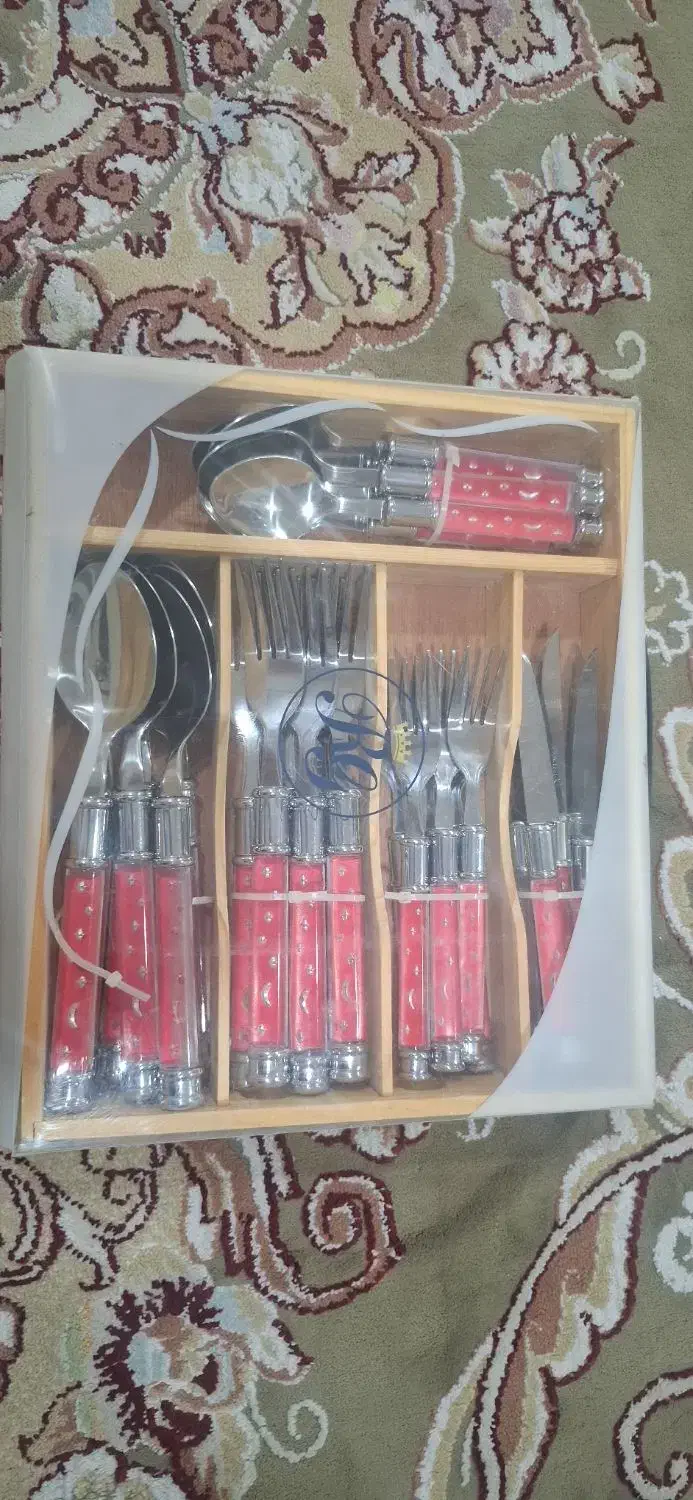 سرویس قاشق و چنگال|ظروف سرو و پذیرایی|لنجان, |دیوار