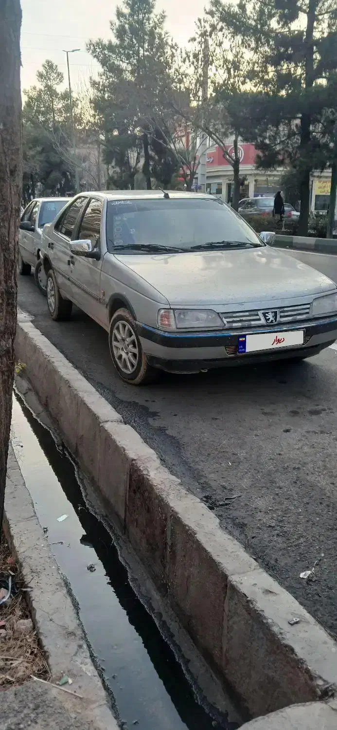 پژو۴۰۵|خودرو سواری و وانت|قم, آزادگان|دیوار