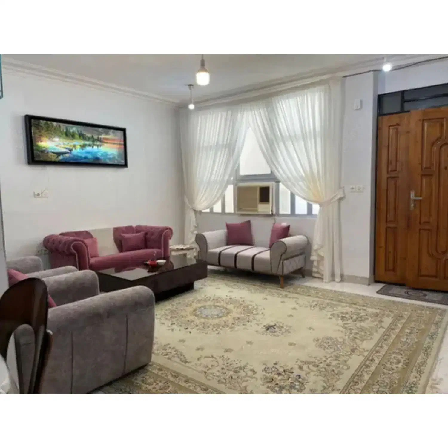 اجاره سوئیت شیک و تمیز در گلدشت بروجرد|اجارهٔ کوتاه‌مدت آپارتمان و سوئیت|بروجرد, |دیوار