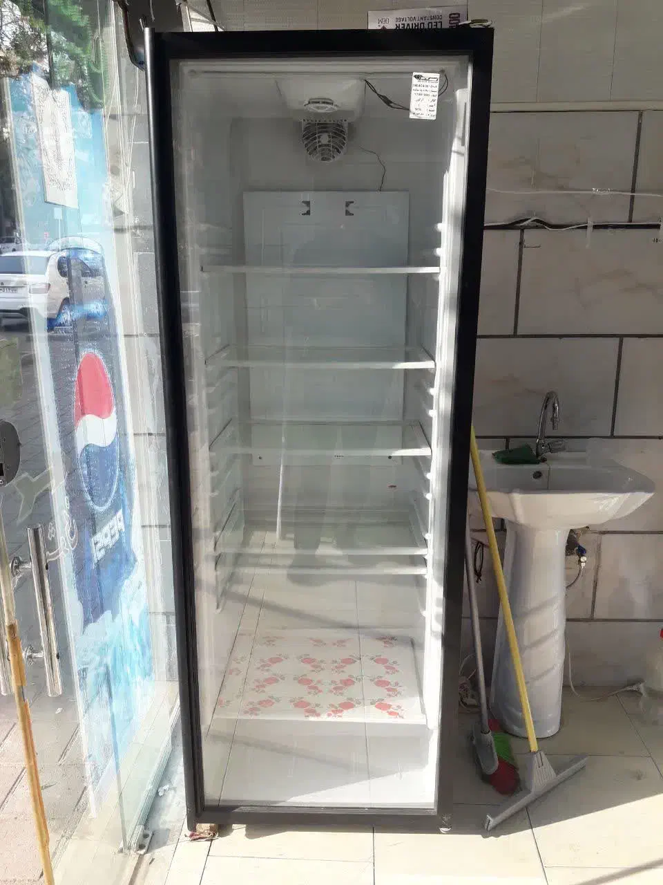 یخچال و فریزر ایستاده|فروشگاه و مغازه|مشهد, هفت تیر (آب و برق)|دیوار