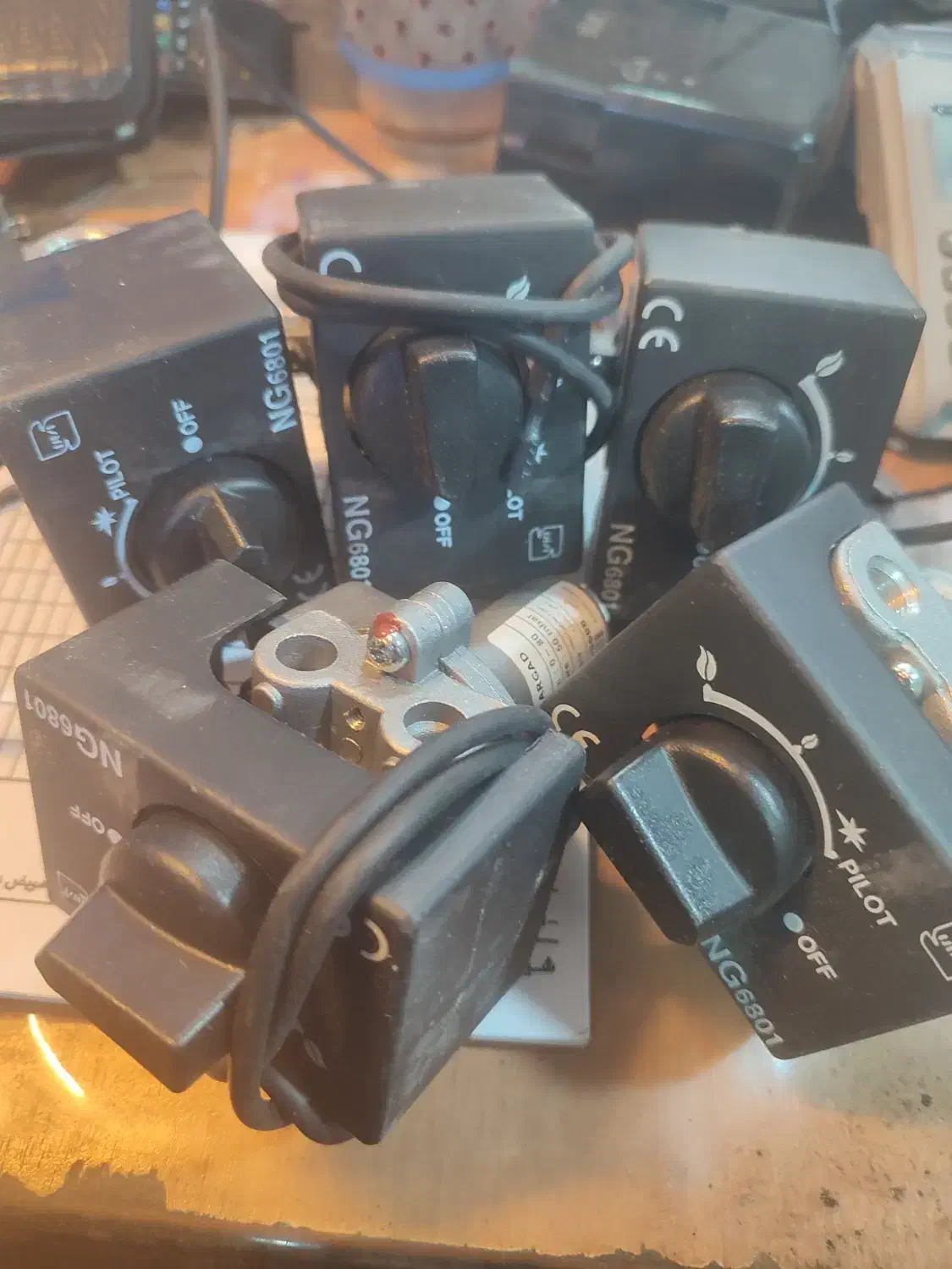 فروش هیزم بخاری شومینه و لوازم بخاری|بخاری، هیتر، شومینه|شیراز, اصلاح‌نژاد|دیوار