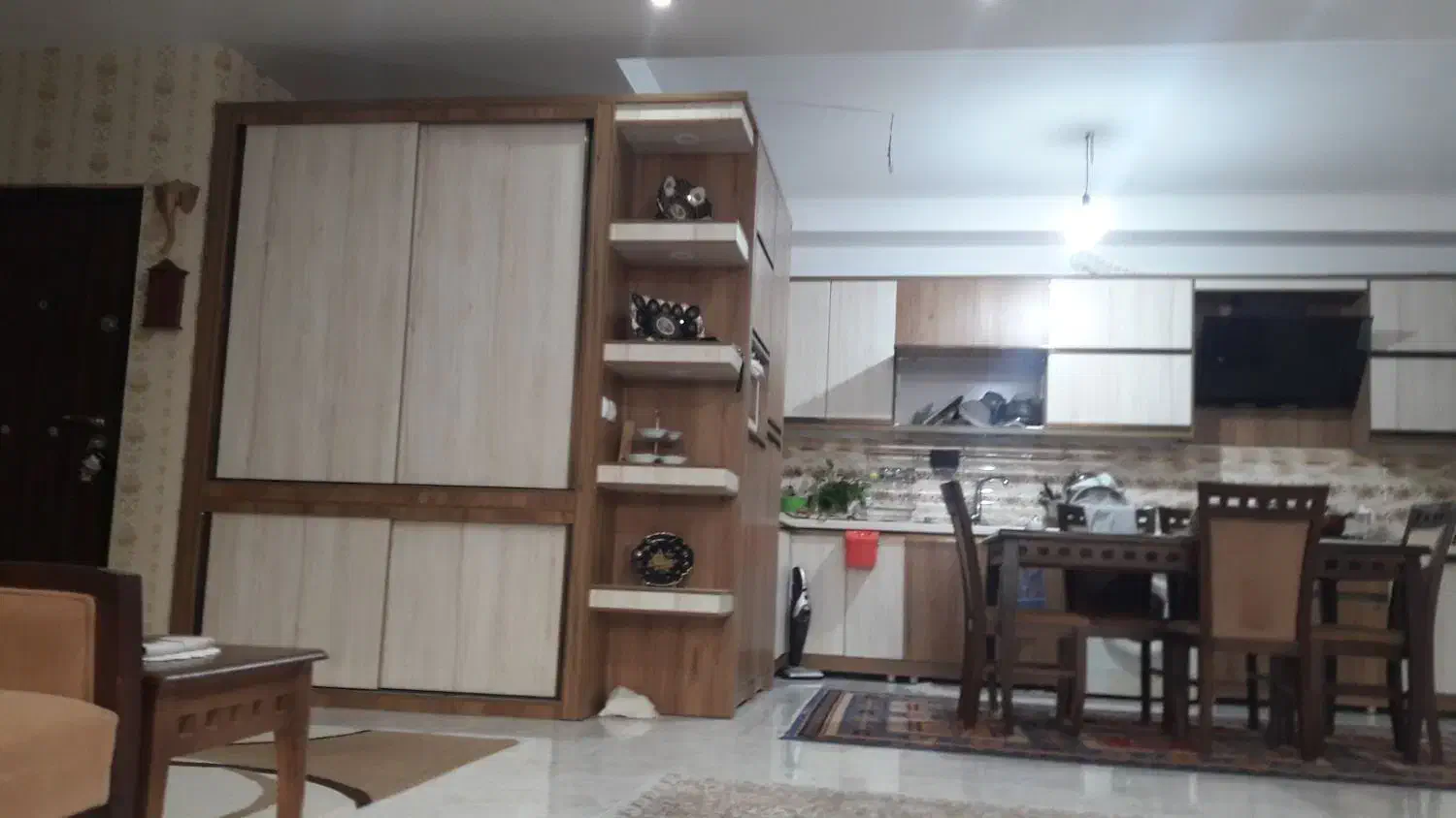 درب کمد دیواری بزرگ دو لنگه|جاکفشی، کمد، دراور|مشکیندشت, |دیوار