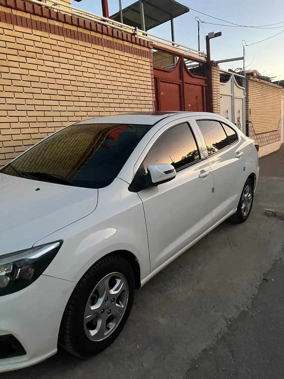 شاهین ۱۴۰۰|خودرو سواری و وانت|سیرجان, |دیوار