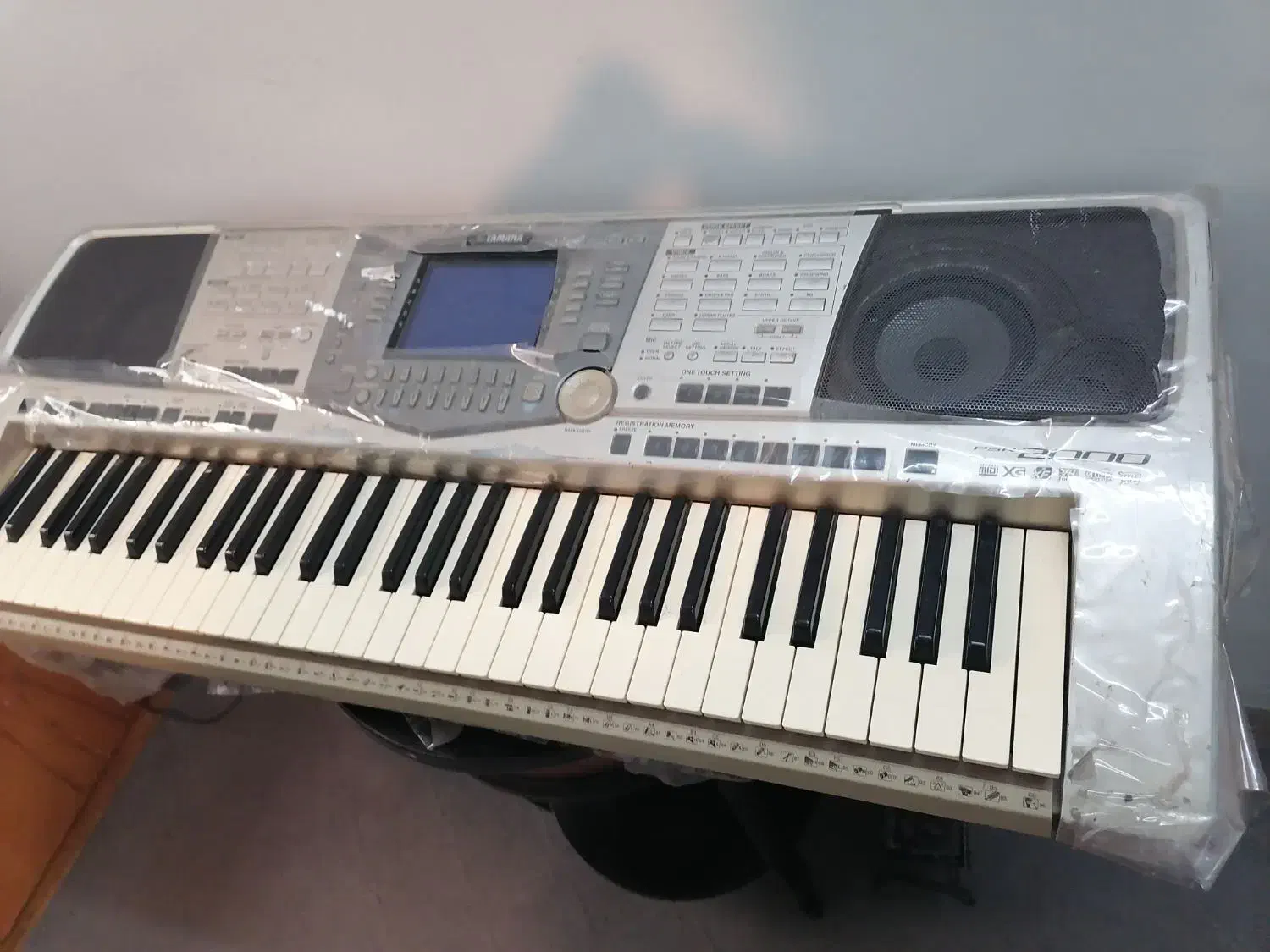 ارگ کیبورد یاماها 2000|پیانو، کیبورد، آکاردئون|شیراز, دکتر حسابی|دیوار