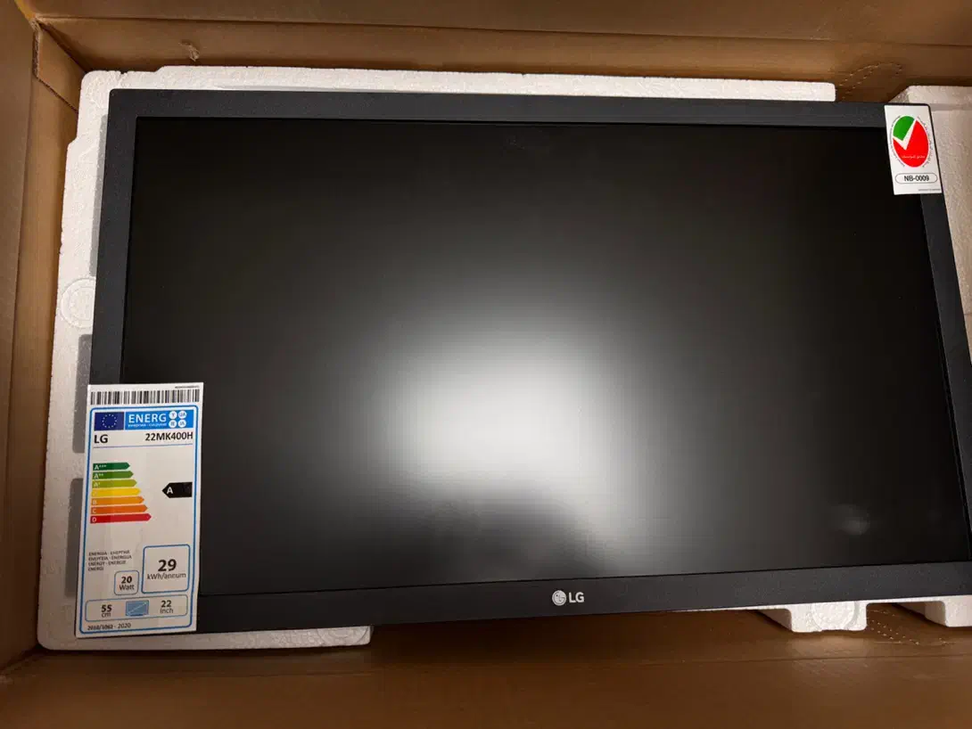 مانیتور ۲۲ اینچ LG اکبند|قطعات و لوازم جانبی رایانه|اصفهان, پینارت|دیوار
