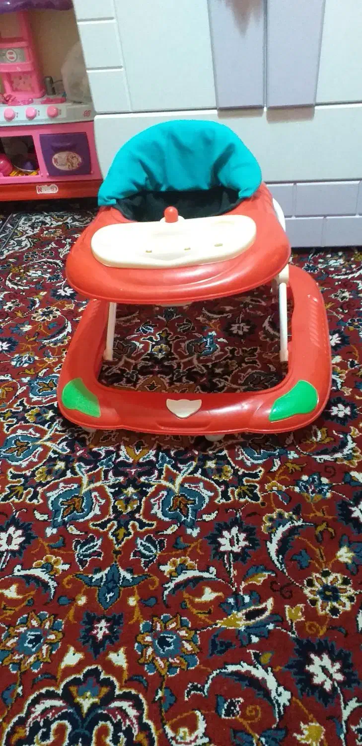 روروک|کالسکه و لوازم جانبی|پردیس, فاز ۳|دیوار