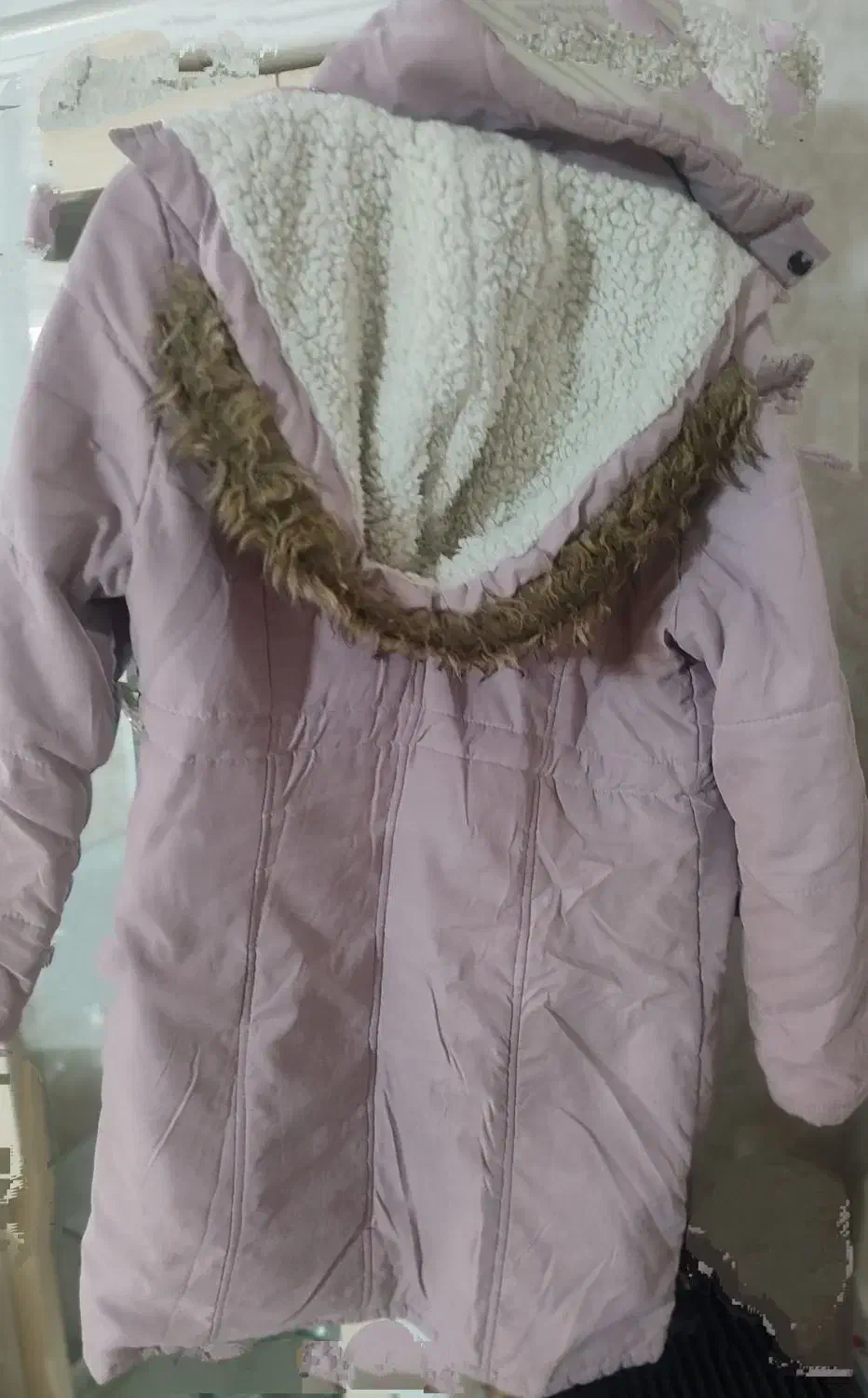 کاپشن|لباس|ملایر, |دیوار