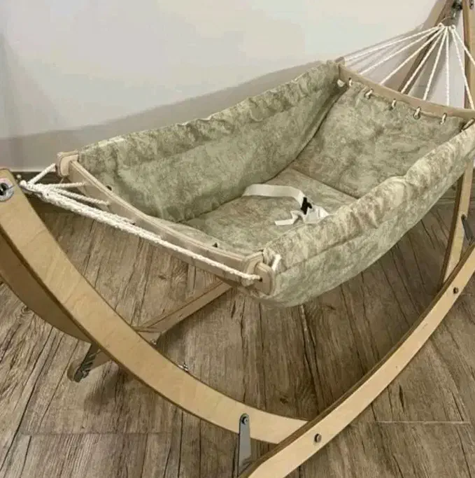 گهواره ننوئی|تخت و صندلی بچه|صدرا-فارس, فاز ۱|دیوار