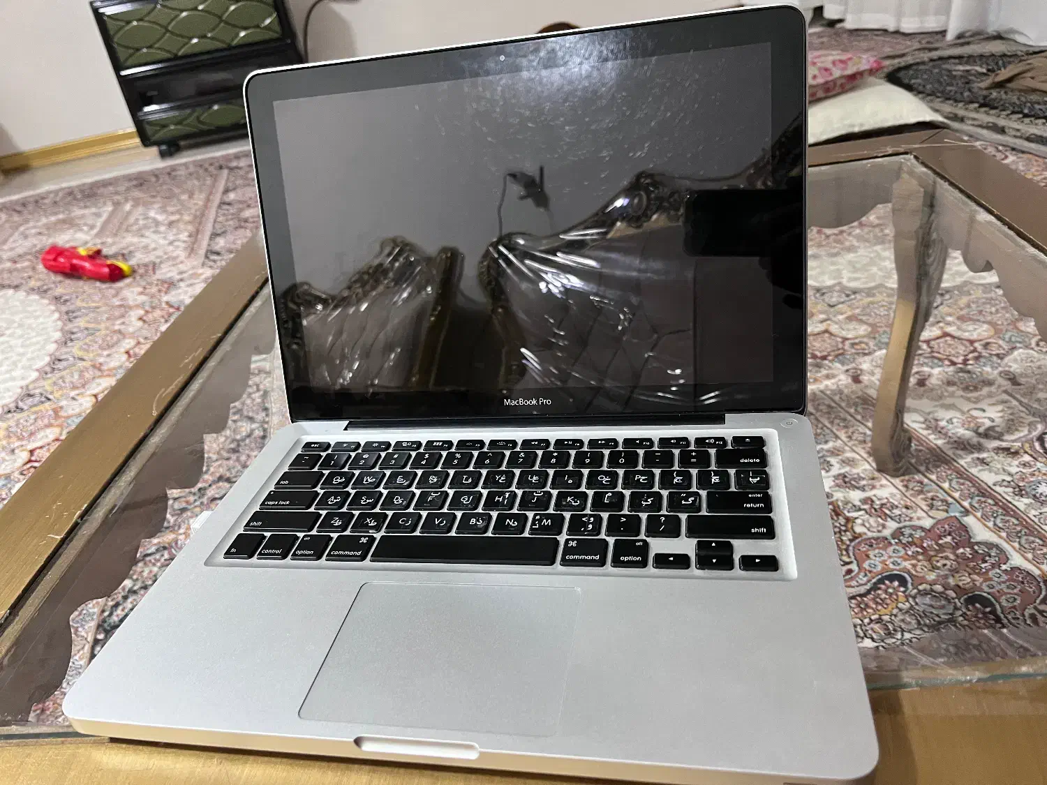 مک بوک پرو|رایانه همراه|اصفهان, نقش جهان|دیوار