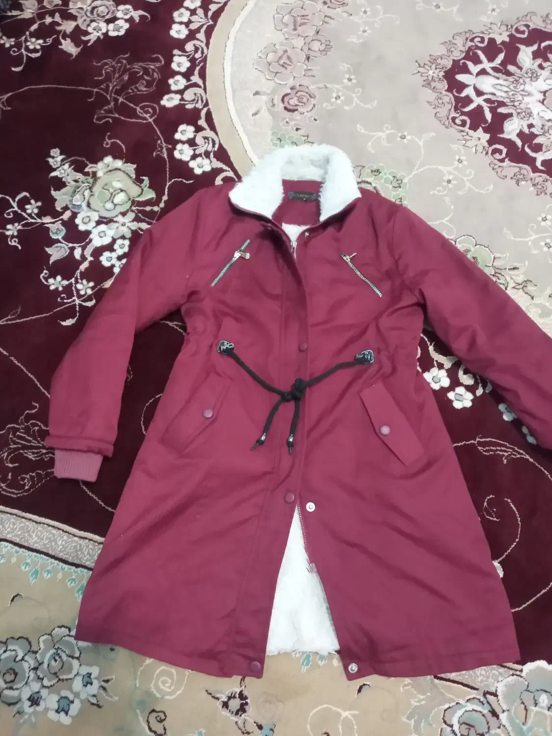 پالتو زنانه|لباس|سرایان, |دیوار