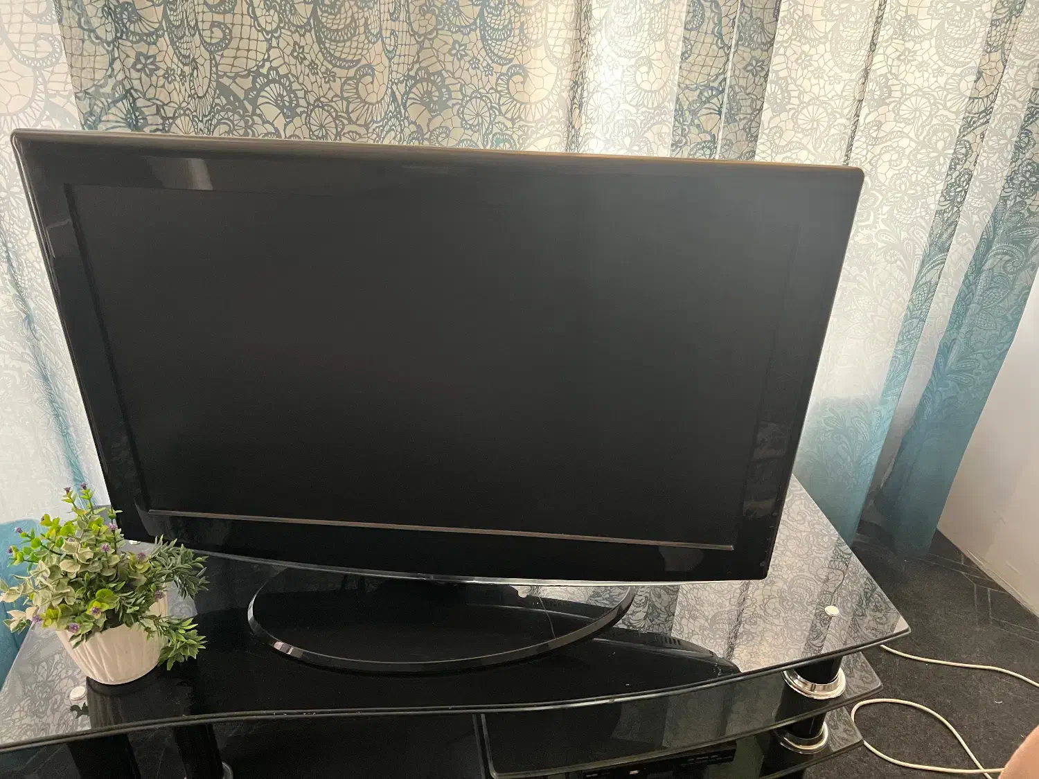 ال سی دی ۳۲سامسونگ اصل کره دوپورت|تلویزیون و پروژکتور|شیراز, شهرک سراج‎|دیوار