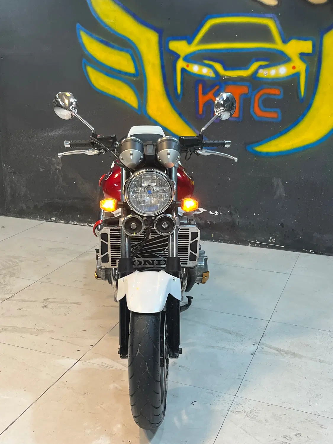 Cb1300|موتورسیکلت|تهران, سعادت‌آباد|دیوار